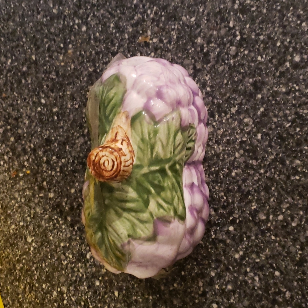 Grape butter dish?